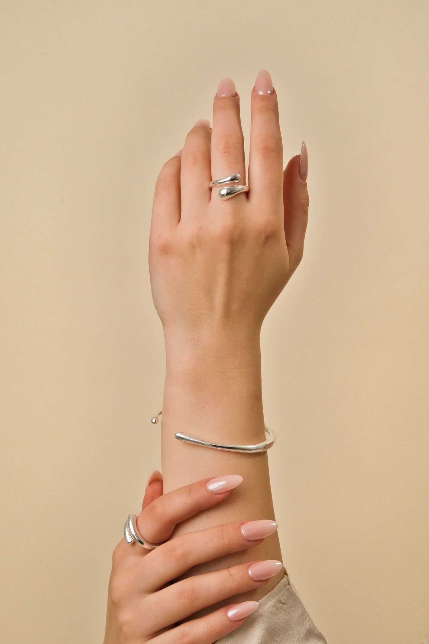 Irregular Bangle Amreif Silber