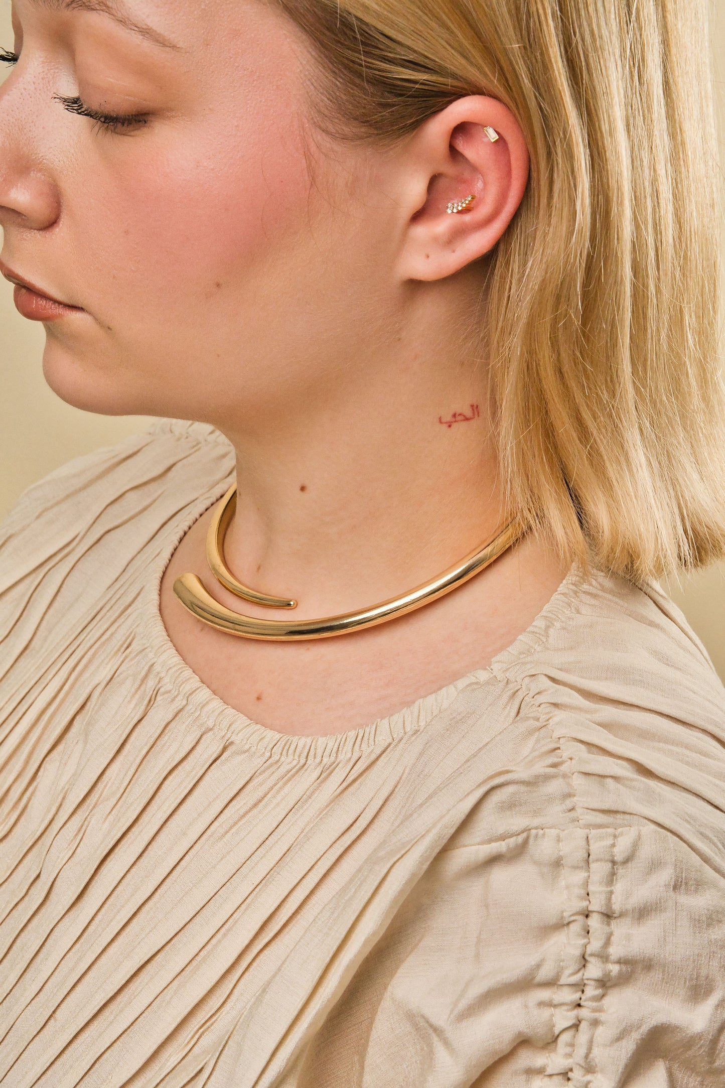 Cone Choker Gold