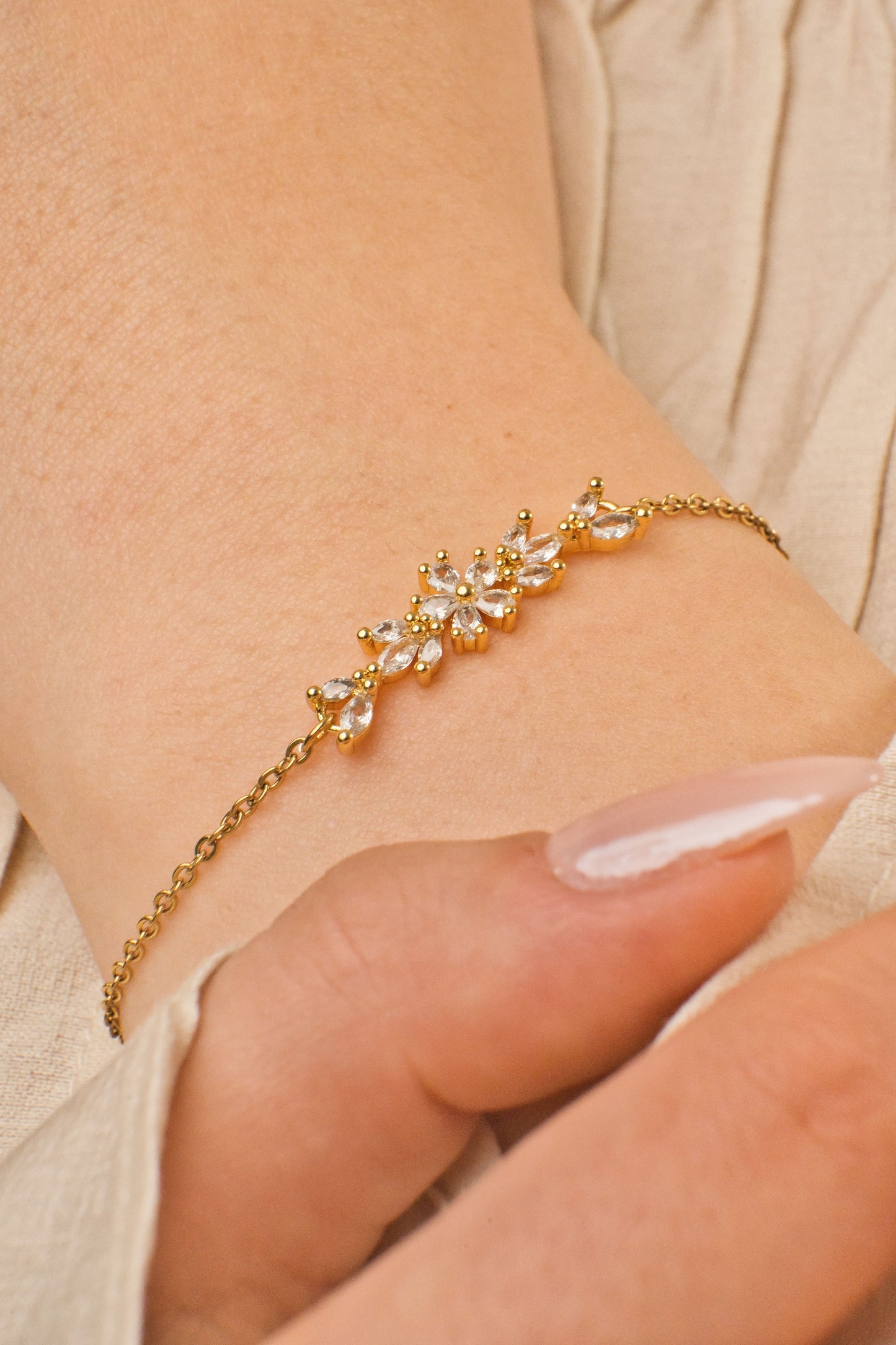 Flower Zirconia Armband Gold