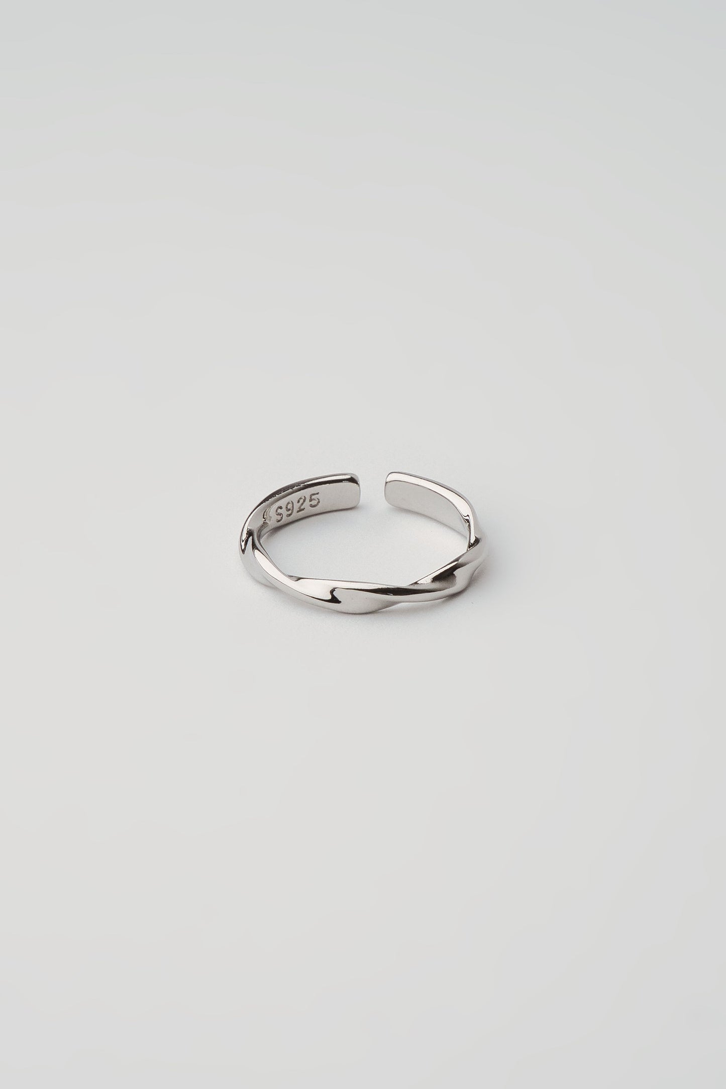 Twisted Wire Ring