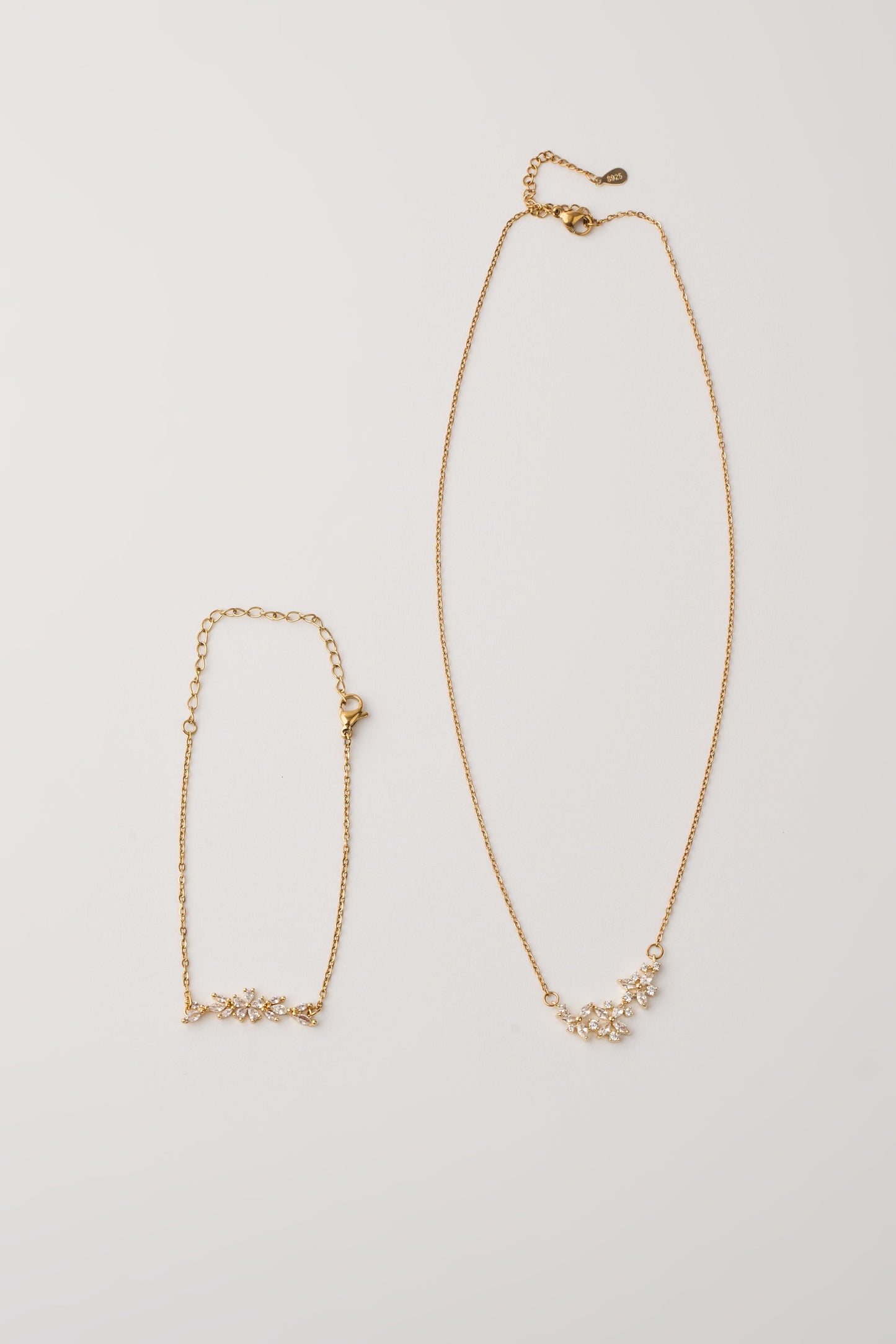 Flower Zirconia Set Gold